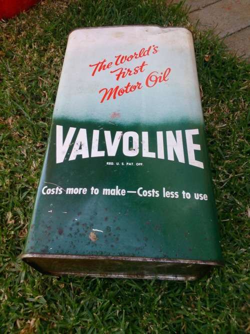 RARE FIND! Vintage VALVOLINE 1 Gallon Motor Oil Tin Can