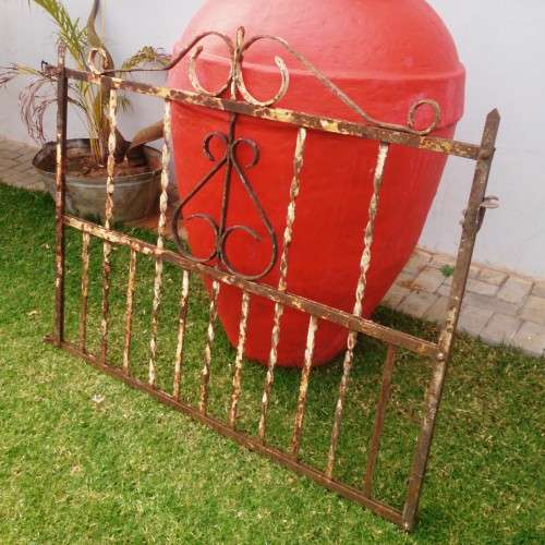 Stunning Antique Wrought Iron Garden Fence Gate!