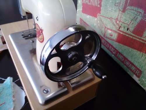 Vintage COMET Toy Sewing Machine! Original box with manual!!!!