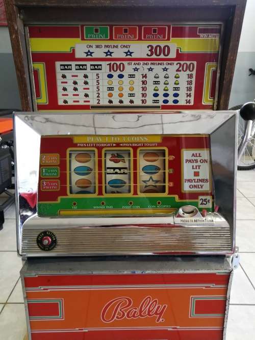 MAKE AN OFFER!!! Vintage BALLY 3 Reel 25c Slot Machine - WORKING CONDITION!!!