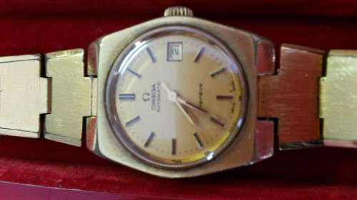 VINTAGE OMEGA GENEVE LADIES AUTO 18K-GP GOLD DIAL DATE WATCH