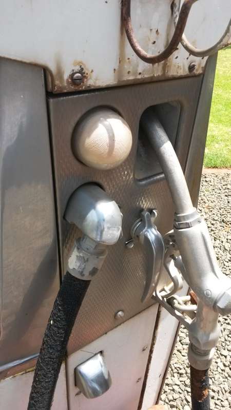 VINTAGE GILBARCO TREK PETROL PUMP!!! AWESOME!!!