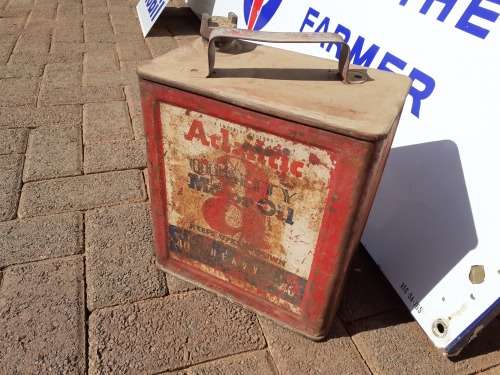 Atlantic Motor Oil 2 Imperial Gallons Tin
