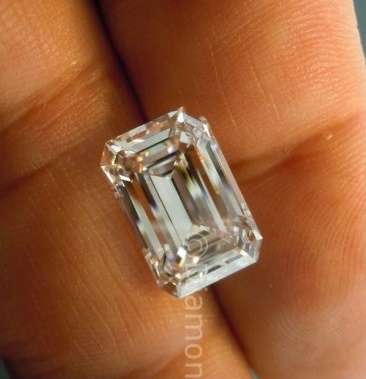 Unique 2.12ct 8.30 x 7.00mm Emerald Cut K-L White Loose Moissanite VVS1. Stunning