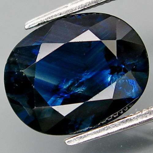 3.2cts Beautiful Ravishing Blue Big Top Oval Cut 100% Natural Sapphire. Beautiful Gemstone