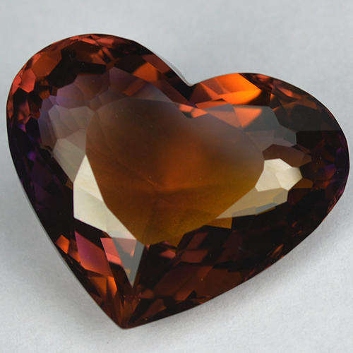 !!HUGE BI-COLOUR!! 26.7ct STUNNING NATURAL PURPLE YELLOW HEART SHAPE CUT BI COLOR AMETRINE.