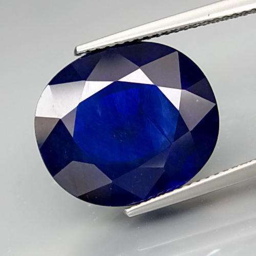 14.28ct Beautiful Ravishing Top Cornflower Blue  Oval Cut 100% Natural Sapphire. Beautiful Gemstone