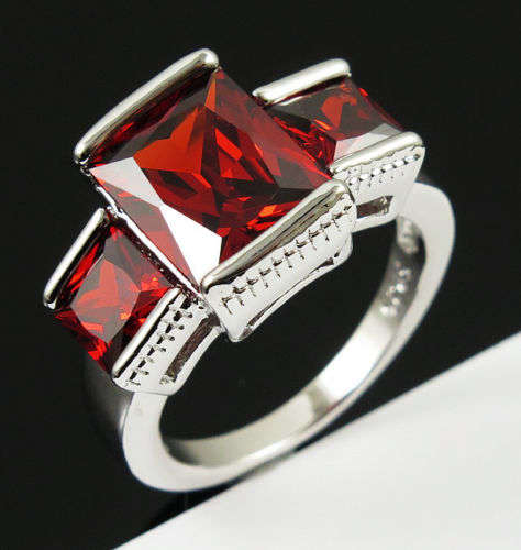 Jewellry Ring Size 8 Ruby CZ Lady's 10K White Gold Filled Gift