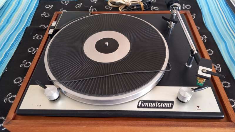 Connoisseur Turntable