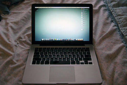 MACBOOK PRO 15"