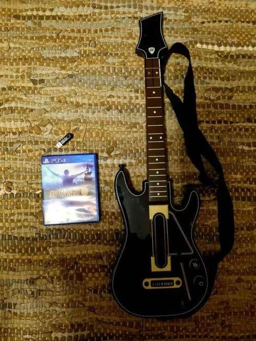 Guitar Hero Playstation 4