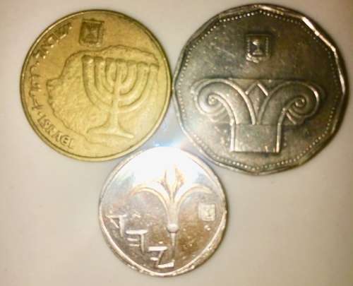 ISRAEL SET OF 3   5 NEW SHEQALIM 1990 1 NEW SHEQALIM & 10 SHEKEL