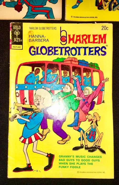 HARLEM GLOBETROTTERS X 3  NO 3,NO 4,NO 10 1972 HANNA- BARBERA (  GOLD KEY )VF