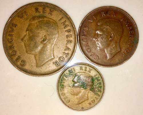 SET OF 1 PENNY , 1/2 PENNY & 1/4 PENNY 1945(1 BID TAKES ALL)