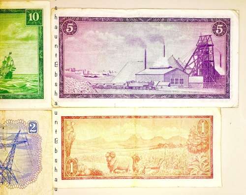 COMPLETE SET OF TW DE JONG & DECIMALS HIGH GRADE NOTES R10 -R1 1966-1973 ( 1 BID TAKES ALL)