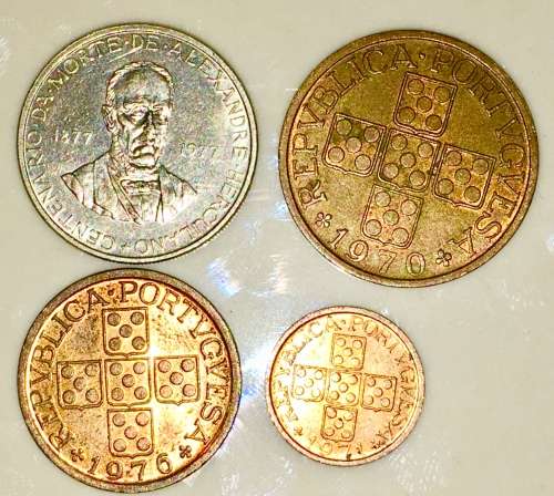 PORTUGAL SET X 4,,,,5 ESCUDOS ,1 ESCUDOS,50 CENTAVOS, 20 CENTAVOS  1971-1977(1 BID TAKES ALL)