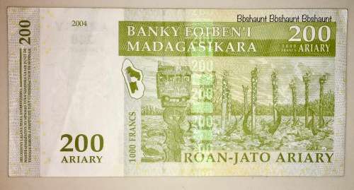 MADAGASCAR 200 ARIARY 2004