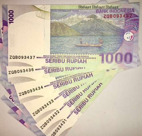 INDONESIA 1000 RUPIAH IN SEQUENCE ZQB093437-431,,,2009 CRISP UNC(BID PER NOTE)