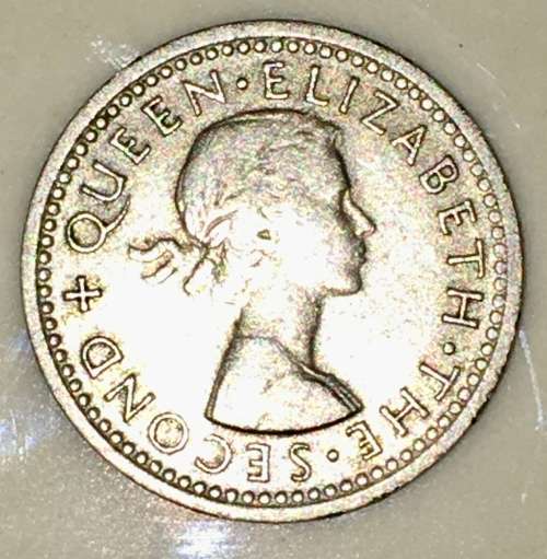 RHODESIA & NYASALAND 3 PENCE 1957