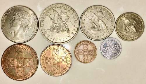 PORTUGAL SET X8,,,25 ESCUDOS ,10 ,5, 2.5 & 1 ESCUDOS 50 CENTAVOS 20 , & 10 CENTAVOS 1972-1979