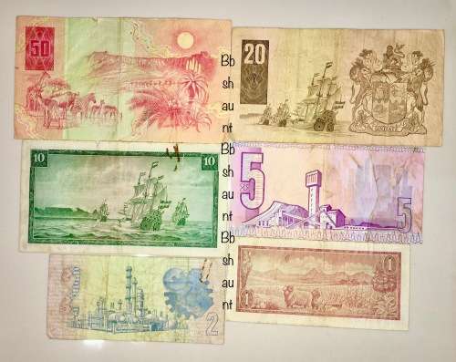 SET OF DECIMALS & VARIOUS GOV R50 TO R1,,,1967-1990s ( 1 BID TAKES ALL)