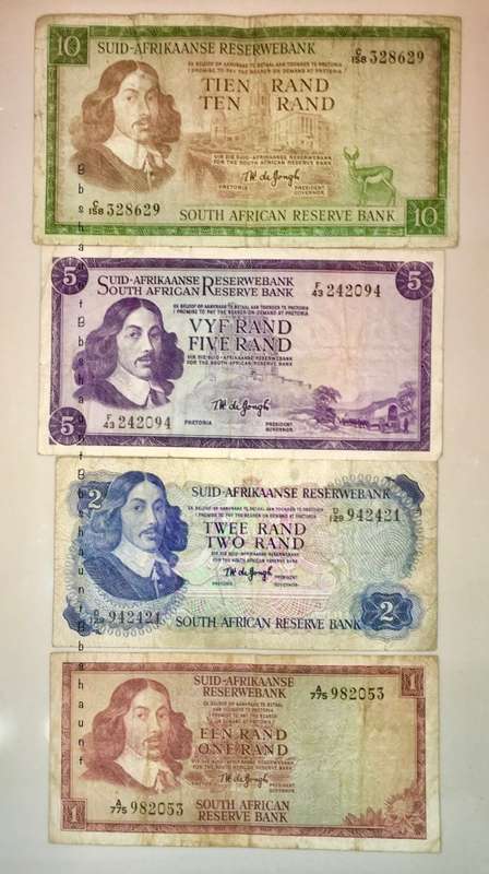 COMPLETE SET OF TW DE JONG & DECIMALS R10 TO R1 ,,, 1967 TO 1975( 1 BID TAKES ALL)