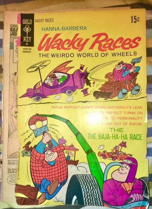 SET OF 8 COMICS SHIPPING INCLUDED