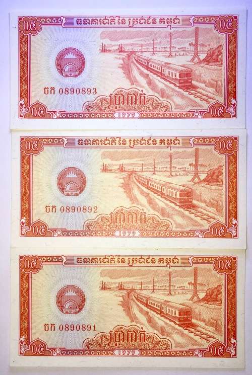 CAMBODIA  0.5 RIELS IN SEQ 0890891-893 CRISP UNC GEM(1 BID TAKES ALL)