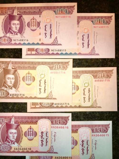 MONGOLIA 2 SETS IN SEQ 100 TUGRIK ,50 TUG,20 TUG & 10 TUGRIK 2016-18 IN PLASTIC INFO SLEEVE UNC GEM