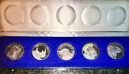 THE BIG 5 PROOF 1OZeach FINE SILVER SET LOVELY BLUE TONING IN BLUE LEATHER BOX 5 x Pure silver 1 oz