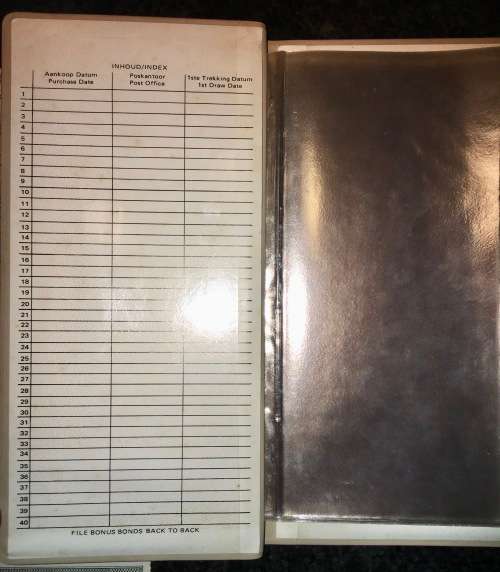 S.A DEFENCE FORCE BONUS BONDS SET WITH ORIGANAL HOLDER R10 X 3 & 5 X R5 FROM 1978-1982(1 BID TAKE AL