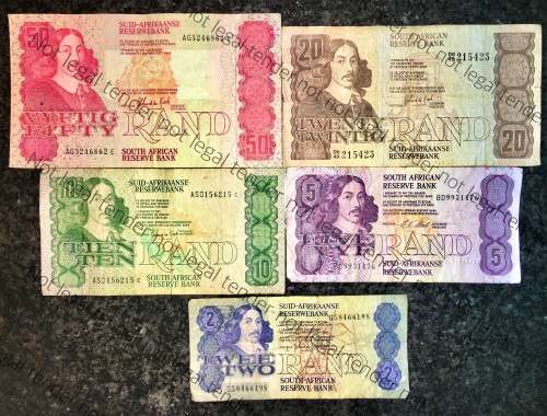 SET OF VARIOUS GOVERNORS & DECIMALS R50 TO R2  ( 1 BID TAKES ALL)