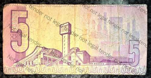 ERROR NOTE (OFF CENTER) R5 CL STALS FIRST ISSUE 1990