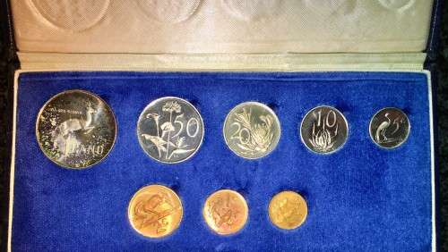 S A MINT PROOF SET 1978 WITH SILVER R1 TO 1/2 CENT IN BLUE S A MINT BOX