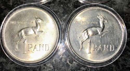 SOUTH AFRICA SILVER SET R1 --1966 BOTH ENGLISH & AFRIKAANS HIGHER GRADE IN CAPSULE SILVER 80%