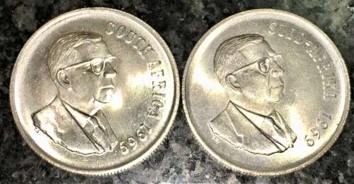 SOUTH AFRICA SILVER SET R1 --1969 BOTH ENGLISH & AFRIKAANS HIGHER GRADE SILVER 80%(1 BID TAKES ALL)