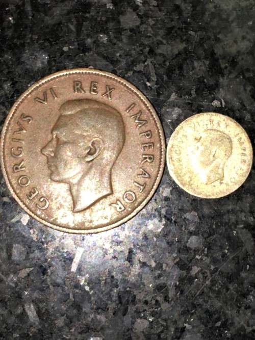 S A UNION SILVER SET 3D TICKEY & 1 PENNY 1941(1 BID TAKES ALL)