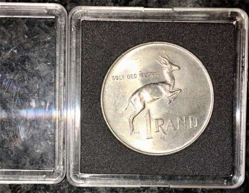 R S A  SILVER R1--1966 ENGLISH HIGHER GRADE-- 80% SILVER IN PERSPEX COIN CAPSULE