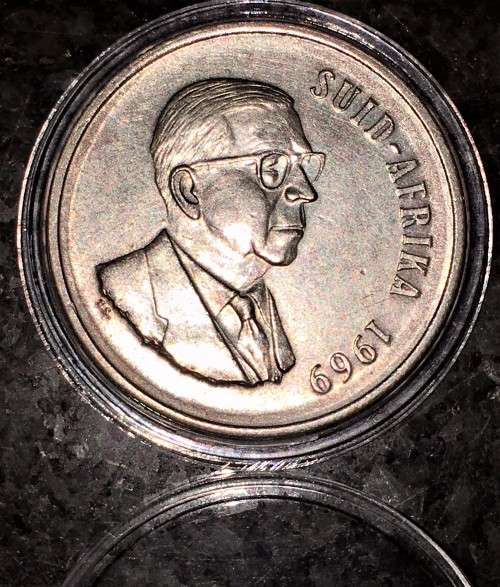 R S A  SILVER R1--1969 AFRIKAANS HIGHER GRADE-- 80% SILVER IN PERSPEX COIN CAPSULE