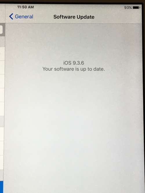 APPLE IPAD 3 -- 64G MODEL  A1430 WORKING 100% TAKES SIM,WITH CHARGER AND LEATHER COVER