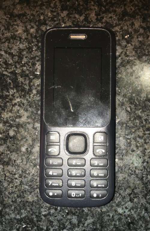 MINT F1CR SIM 1 & SIM 2 . NOT WORKING WITH BATTERY