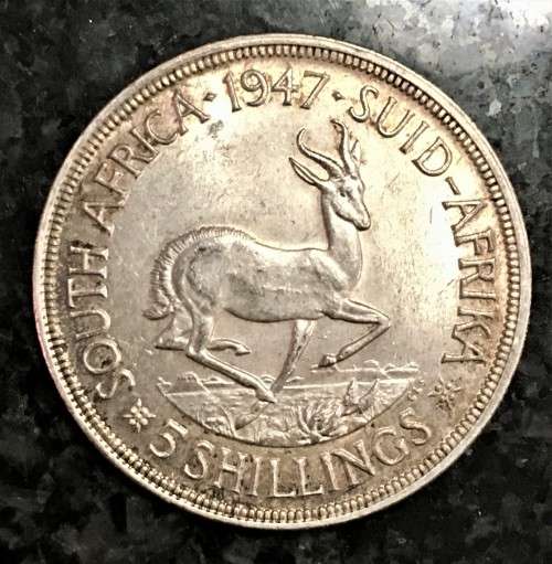 S A UNION SILVER 5 SHILLINGS 1947 -- GOOD CONDITION 80% SILVER CROWN