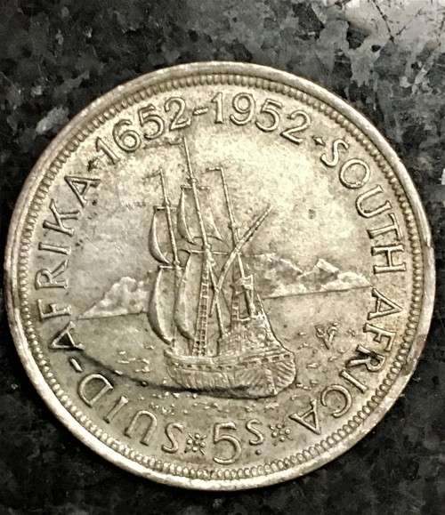 S A UNION SILVER 5 SHILLING 1952  SILVER CROWN