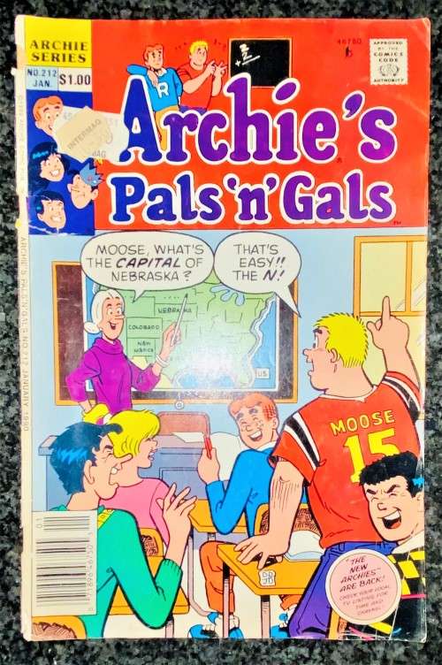 ARCHIE`S PAL`S & GALS  (ARCHIE SERIES )NO 212 -- 1990