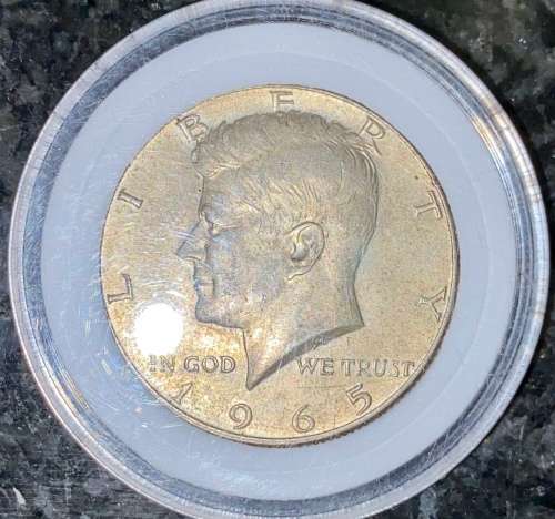 USA SILVER HALF DOLLAR 1965 GOOD CONDITION COMES IN CAPSULE