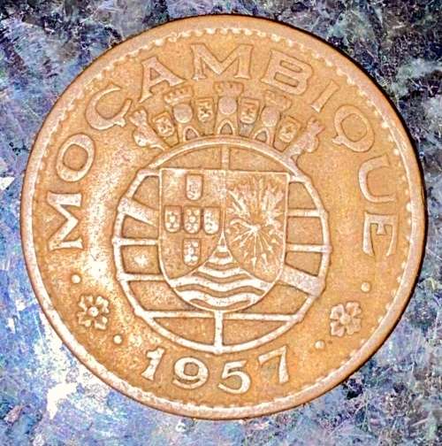 MOZAMBIQUE 1 ESCUDO 1957