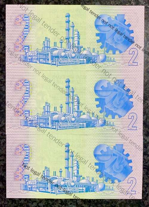 CL STALS VERY LOW NUMBER R2 IN SEQUENCE AA0000449-447 -- 1ST ISSUE 1990 CRISP UNC (1 BID TAKES ALL)