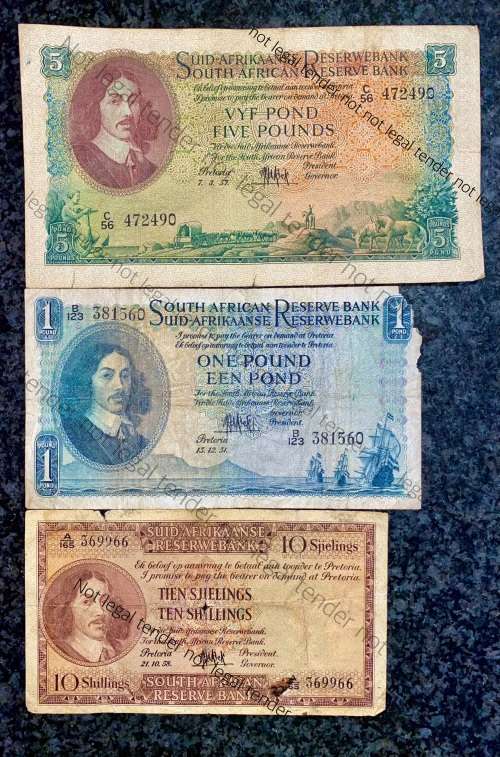 MH DE KOCK SET  10 SHILLINGS 1958 A/E, 1 POUND 1951 E/A & 5 POUNDS 1957 A/E (1 BID TAKES ALL)
