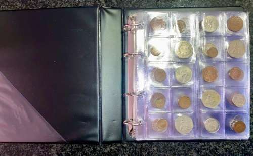 GREAT BRITAIN COLLECTION 1971-2015 NO DOUBLE`S - POUNDS INCL WHERE APPLICABLE IN BRAND NEW FOLDER
