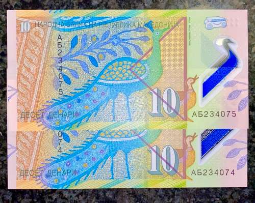 MACEDONIA 10 DINARA IN SEQUENCE AB 5234075-074 CRISP UNC 2018(1 BID TAKES ALL)